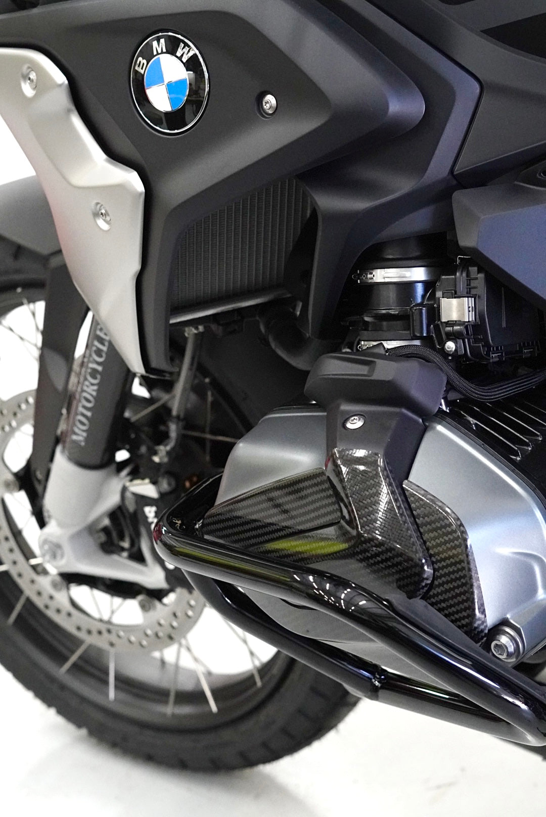 Cilinderkop Guard R1250GS Engine Guard Cover Protector Voor BMW R 1250 GS ADV Adventure Alle Jaar R1250RT R1250RS R1250R (Color : BLACK-Silver Cilinderkop Guard R1250GS Engine Guard Cover Protector Voor BMW R 1250 GS ADV Adventure Alle Jaar R1250RT R1250RS R1250R (Color : BLACK-Silver